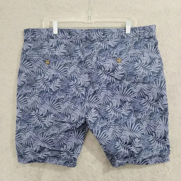 Mountain Warehouse Men's Organic Cotton Leaf Print Shorts 42x8.5 ,‎ 26CT - Picture 2 of 6